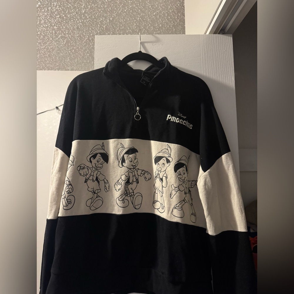Disney Black Pullover Sweater